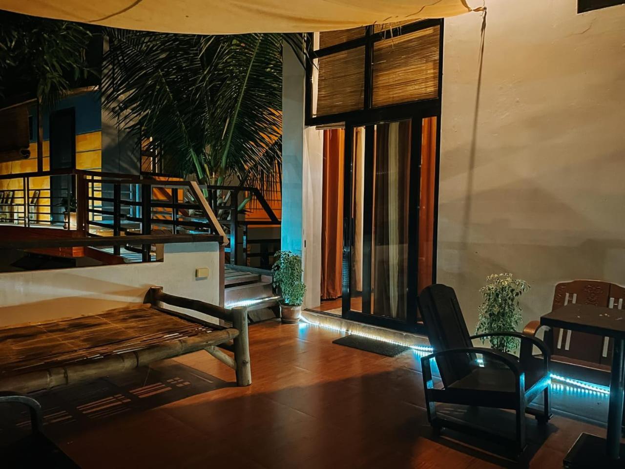 Apartamento The Bistro House - Loft Unit - Vigan Exterior foto